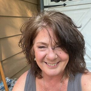 Meet your Posher, Tina